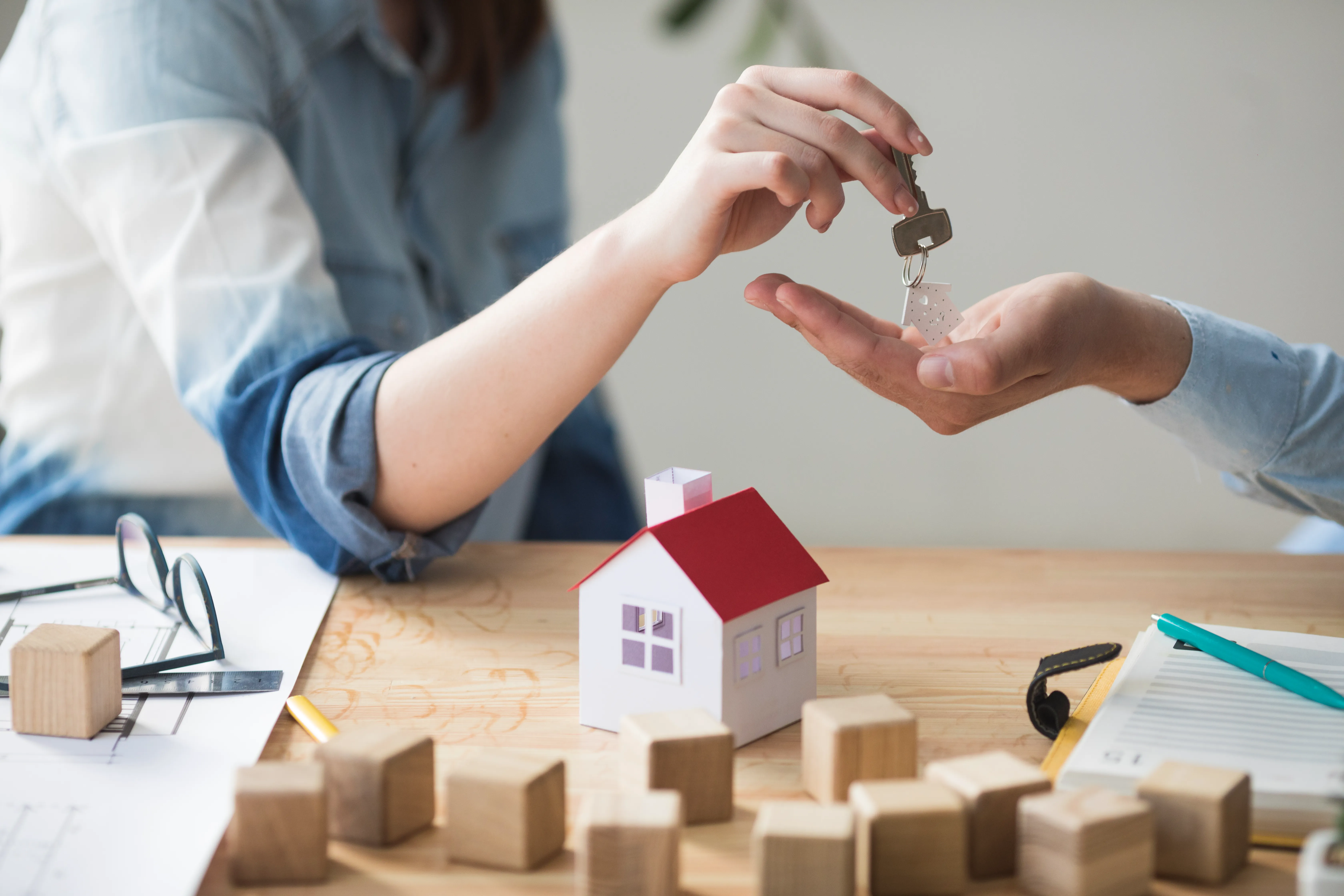 What to Expect When Buying Your First Home in Surrey and Berkshire